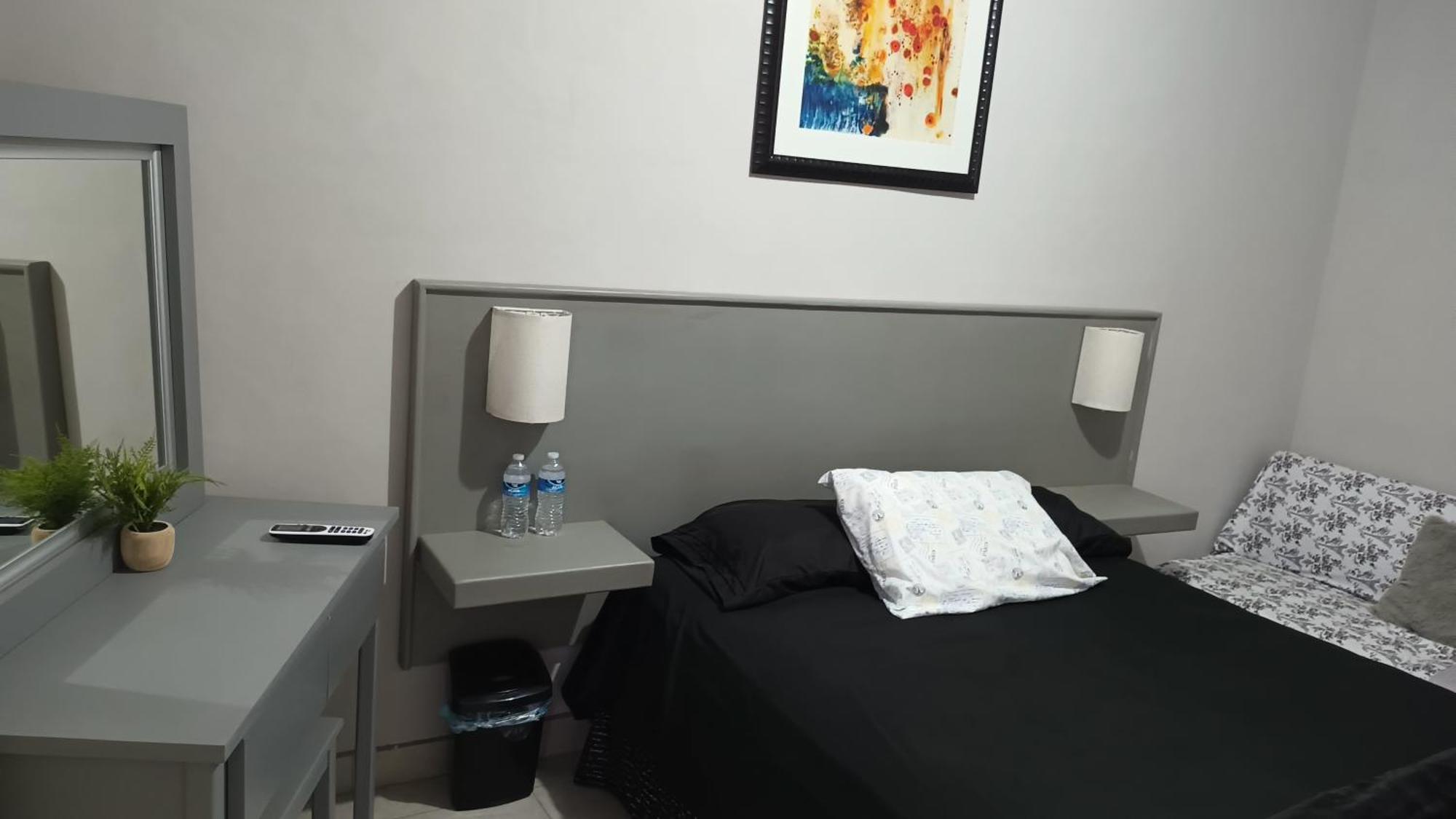 Hotel- Whale Tours And Sport Fishing Vista Mag-Bay Puerto San Carlos 部屋 写真